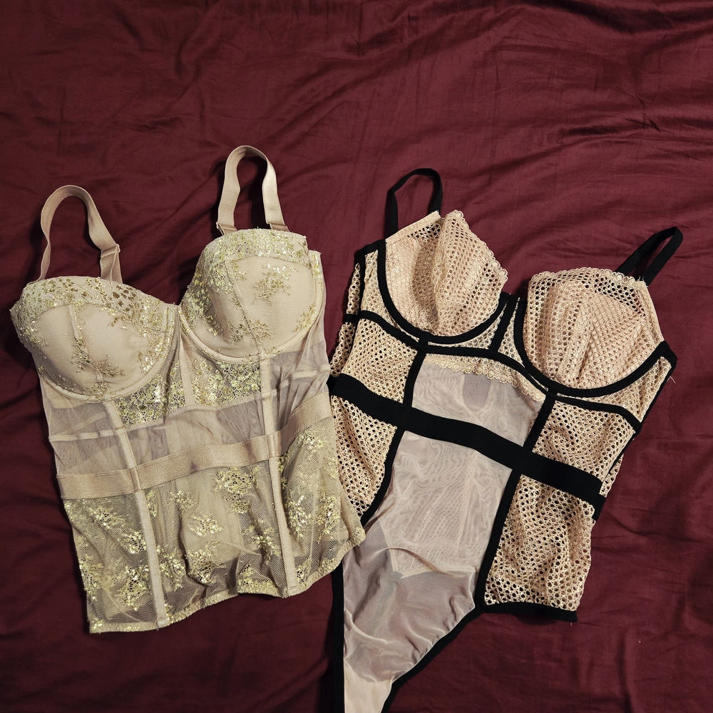 Victoria's Secret Cream and Black Lace Bustier Set
